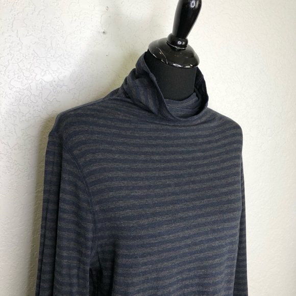 Cabi Odyssey gray navy stripe turtleneck knit tunic top size Extra Large XL 3225 - Picture 3 of 16